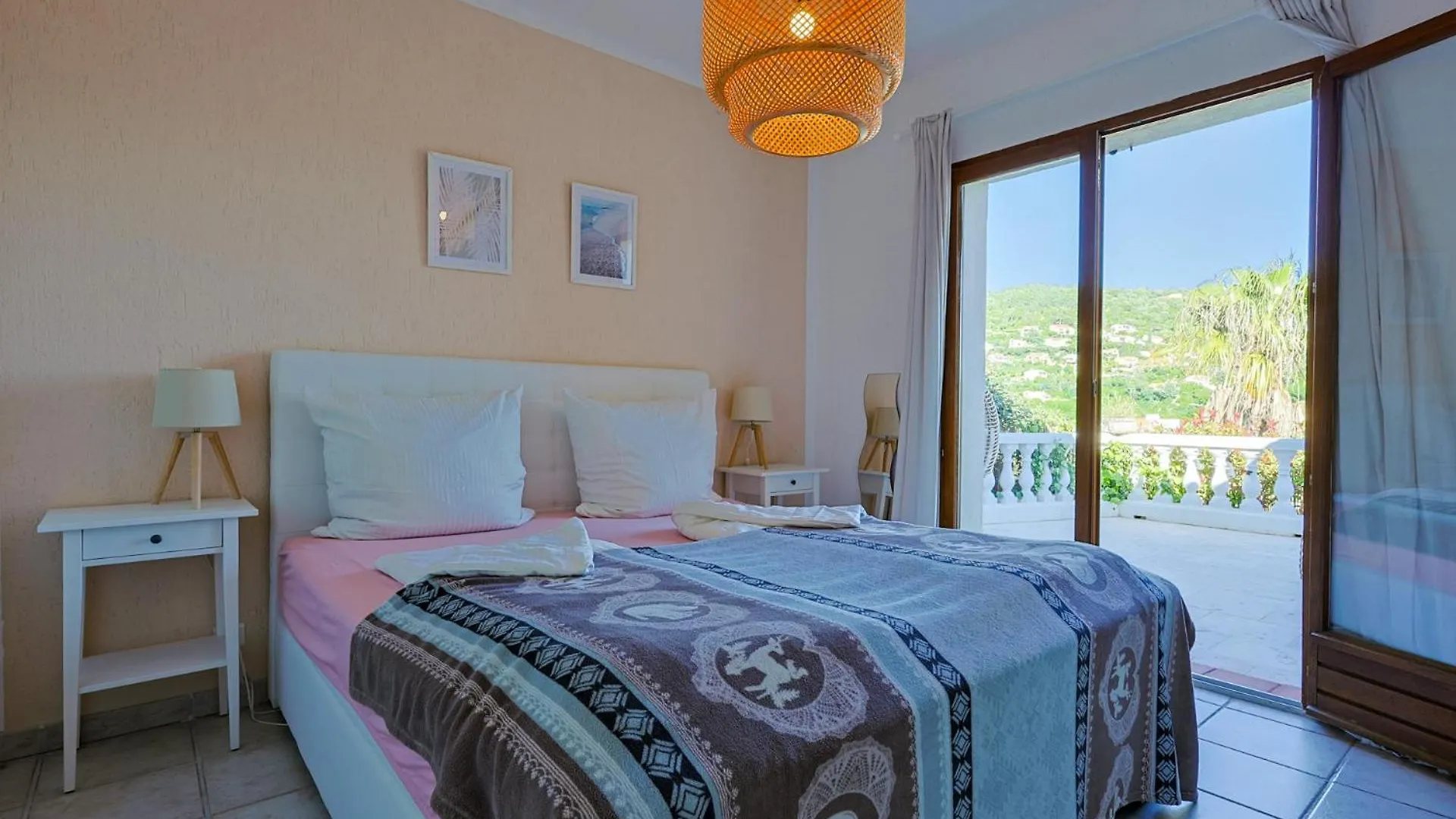 Ferienhaus Cristina Mit Pool, Meerblick, Familienfreundlich Roquebrune-sur-Argens Holiday home