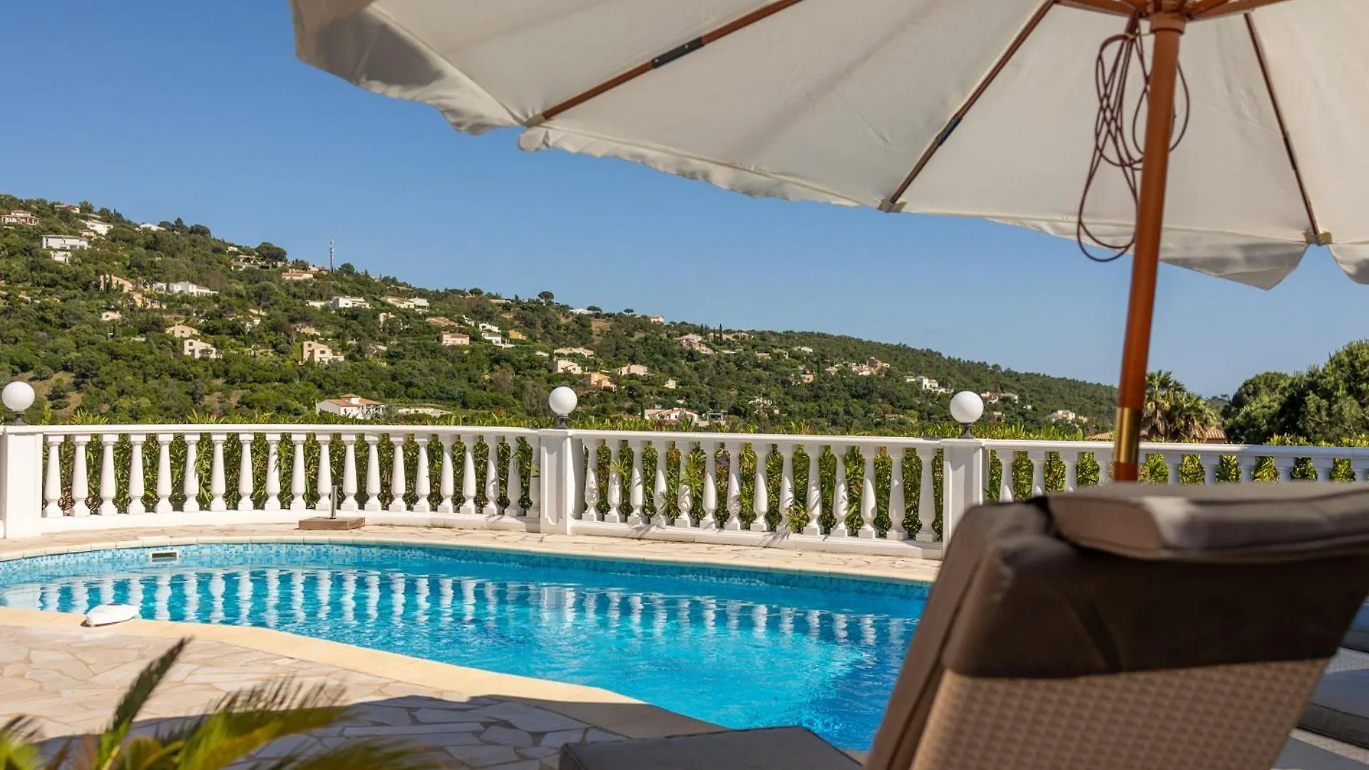 Ferienhaus Cristina Mit Pool, Meerblick, Familienfreundlich Roquebrune-sur-Argens Holiday home